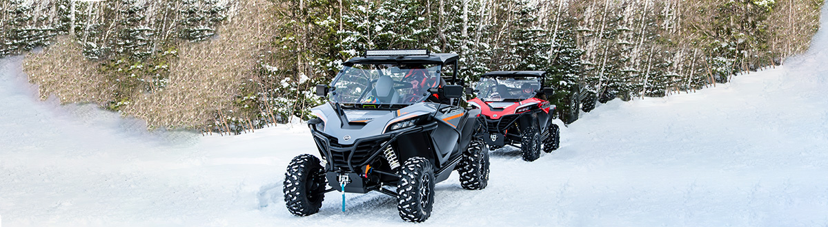 2015 polaris slingshot on road in Orleans, Ontario